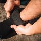 Im Inneren der Socken kommt ein weiches Material zum Einsatz, dass trotz der insgesamt eher festeren Socken für einen hohen Tragekomfort sorgt.