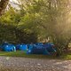 Mobiles Zeltlager: auf dem Weg nach Monte Carlo werden diese Zelte noch so einige Campingplätze zu Gesicht bekommen