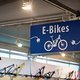 Natürlich sind auch E-Bikes ein wichtiges Thema bei Hibike. Durch die Popularität der motorisierten Bikes hat sich die Kundschaft erweitert.