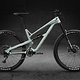 YT Industries Jeffsy 29 CF Pro: Preislich mit 3.899 € etwas unter dem Race-Modell angesiedelt, bietet das Bike neben einer soliden Ausstattung auch eine ganz neue Farbe.