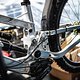 Die Schweizer Firma Gamux bietet ein komplett CNC-gefrästes Downhill-Bike mit Pinion-6-Gang-Getriebe an.