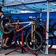 Ein Highlight in den Pits war natürlich das erst heute früh vorgestellte Pivot Phoenix.