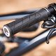 Da die Kontaktpunkte extrem wichtig sind, haben wir an allen Bikes einheitliche Ergon GA2-Griffe …