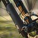 Ein Carbon-Fender schützt die Kashima-Standrohre vor Beschädigungen.