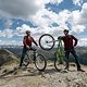 Die Bikes sind startklar, Steve und Claudio sind es auch.